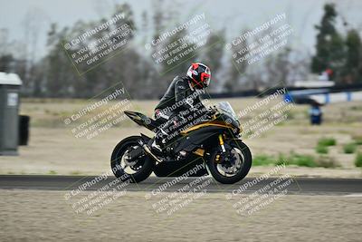 media/Apr-18-2025-TrackDaz (Fri) [[45f5874c44]]/C Group/Session 1 (Turn 7)/